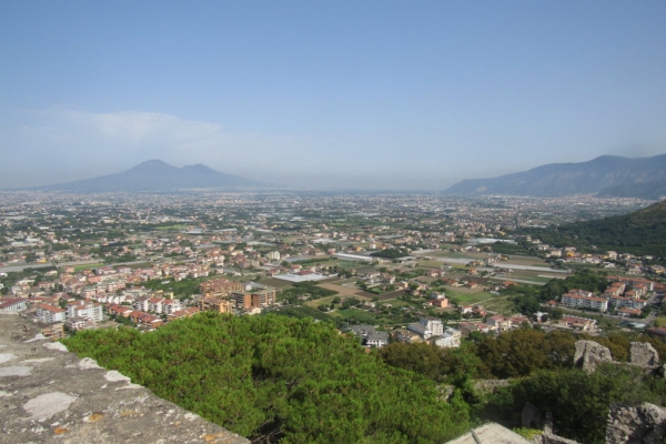agro-e-vesuvio-dalla-torre-fileminimizerAD602EE0-78D3-1943-864D-7D2B6E345333.jpg