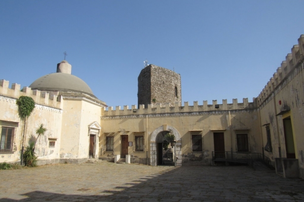 cortile-aggiunto-dai-guidobaldi-1850-fileminimizerEA469A2E-4AF1-4B9F-5646-16F01F6606E3.jpg