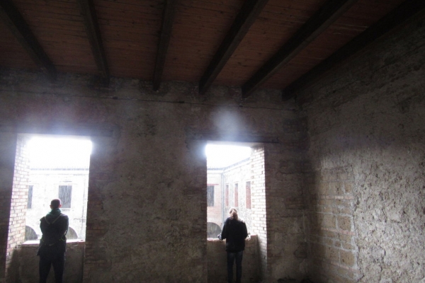 primo-piano-affaccio-sul-cortileED5379A1-C17E-E0F5-C53F-92CBDA42F260.jpg