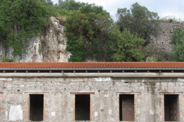 un-lato-del-convento1DBD6233-6019-58D7-E8B4-E29EE23A5F4E.jpg