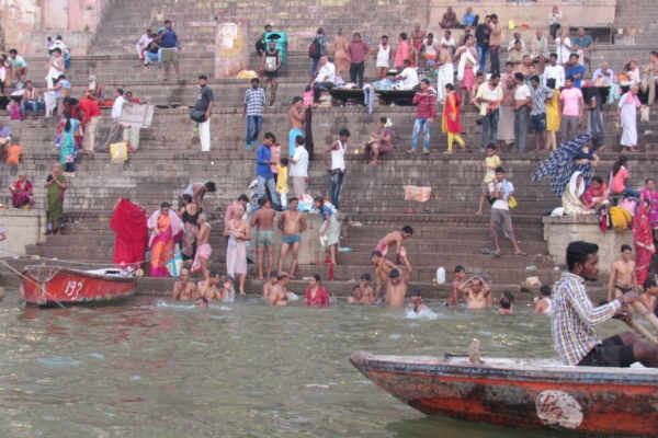 varanasi-10-fileminimizer69917AEE-3A2F-BE97-0DF5-8D6D720ECB22.jpg