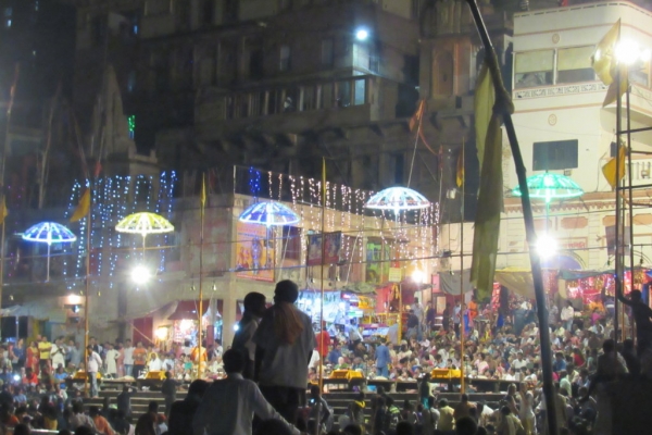 varanasi-celebr-del-diwali-fileminimizerF565EEE9-909D-BE1F-C53E-C1A0531D0E75.jpg